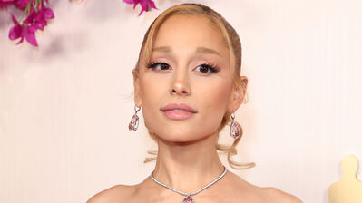 دانلود والپیپر آریانا گرانده اسکار Ariana Grande Oscar