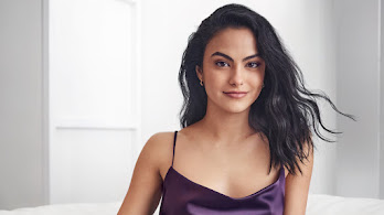دانلود پوستر کامیلا مندس زیبا Camila Mendes Beautiful