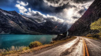 دانلود والپیپر منظره کوه و دریاچه Mountains Lake Scenery