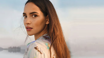 دانلود پوستر آدریا آرجونا بازیگر Adria Arjon Celebrity