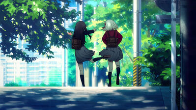 دانلود والپیپر لایکوریس ریکویل Lycoris Recoil Anime