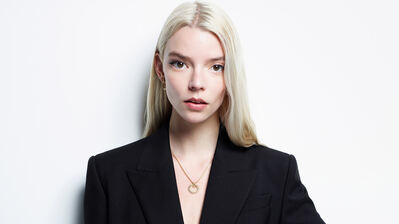 دانلود والپیپر آنیا تیلور جوی Anya Taylor Joy