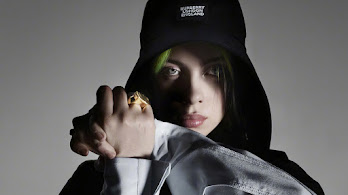 دانلود والپیپر بیلی آیلیش Billie Eilish