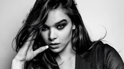 دانلود والپیپر هیلی استاینفلد عکاسی Hailee Steinfeld Photoshoot