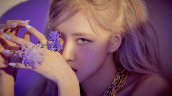 دانلود والپیپر رز از BLACKPINK On The Ground Rose On The Ground BLACKPINK