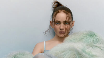 دانلود والپیپر سدی سینک Sadie Sink