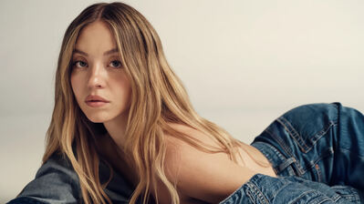 دانلود پوستر سیدنی سوییینی American Eagle Sydney Sweeney