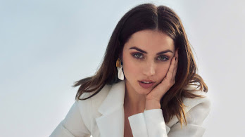 دانلود پوستر آنا د آرماس بازیگر Ana de Armas Actress