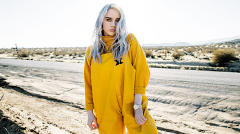 دانلود والپیپر بیلی آیلیش Billie Eilish