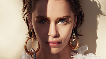 دانلود والپیپر امیلیا کلارک بازیگر Emilia Clarke Celebrity Actress