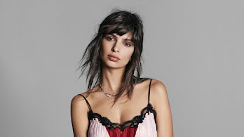 دانلود والپیپر امیلی راتایکوفسکی Emily Ratajkowski Photoshoot