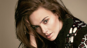 دانلود والپیپر گل گدوت بازیگر Gal Gadot