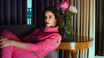 دانلود والپیپر کایا اسکودلاریو Kaya Scodelario