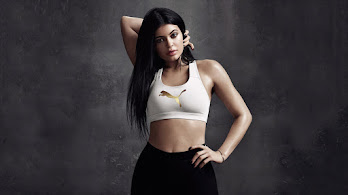دانلود والپیپر کایلی جنر مدل Kylie Jenner