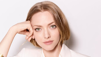 دانلود والپیپر آماندا سایفرید عکاسی Amanda Seyfried Beautiful Photoshoot