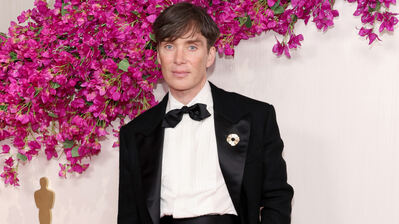 دانلود والپیپر کیلیان مورفی اسکار Cillian Murphy Oscar