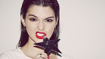 دانلود والپیپر کندال جنر Kendall Jenner