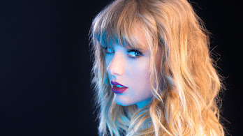 دانلود والپیپر تیلور سوئیفت خواننده بلوند Taylor Swift Singer Blonde
