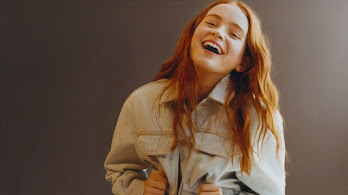 دانلود والپیپر سدی سینک Sadie Sink