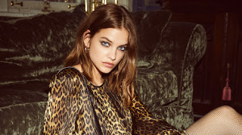 دانلود والپیپر باربارا پالوین مدل Barbara Palvin Beautiful Model