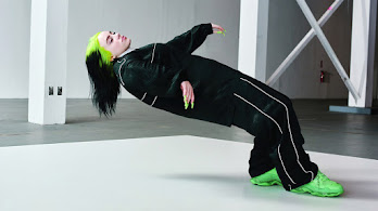 دانلود والپیپر بیلی آیلیش Billie Eilish