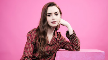 دانلود والپیپر لیلی کالینز Lily Collins