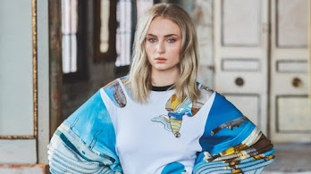 دانلود والپیپر سوفی ترنر Sophie Turner