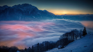 دانلود والپیپر منظره طبیعت مه کوه Mountain Fog Nature Scenery