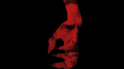 دانلود والپیپر نوسفراتو ویلم دافو Nosferatu Willem Dafoe | نوسفراتو رو گذاشتی چون خون‌آشام و ترسناک. شبیه خودت که شبها بیداری و از نور خورشید فراری.