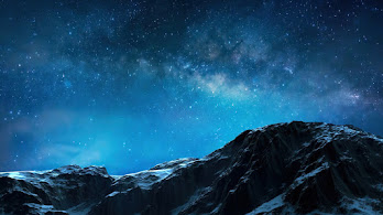 دانلود والپیپر منظره شب پرستاره و کوه Starry Night Stars Sky Mountain Scenery