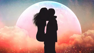 دانلود والپیپر زوج عاشق سیلوئت ماه کامل شب پرستاره Sweet Couple Silhouette Full Moon