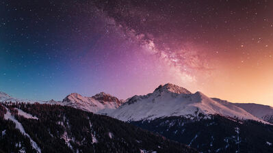 دانلود والپیپر منظره کوه برفی شب پرستاره Snowy Mountain Night