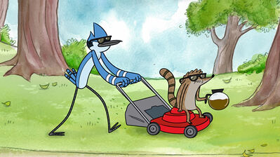 دانلود والپیپر مورتسای و ریگبی Regular Show Mordecai Rigby Lawn Mower | مورتسای و ریگبی رو گذاشتی چون دوست داری کار نکنی و بیکار باشی؛ دقیقاً مثل خودت توی زندگی واقعی.