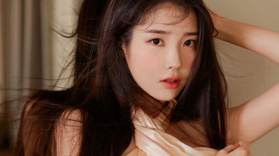 دانلود والپیپر آی یو کی پاپ IU KPop