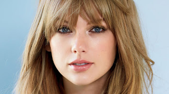 دانلود والپیپر تیلور سویفت خواننده Taylor Swift Beautiful Singer