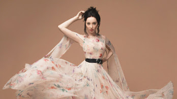 دانلود والپیپر اما دیمونت فوتوشوت Emma Dumont Photoshoot