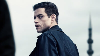دانلود پوستر فیلم آماتور رامی ملک The Amateur Movie Poster Rami Malek | رامی ملک یعنی بازیگر درجه یک؛ تو هم درجه یکی (در بهم زدن کارها).