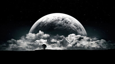 دانلود والپیپر ماه و ابر در شب Moon Night Clouds Sky Scenery